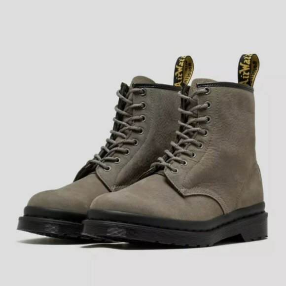 DR. MARTENS 1460 PASCAL MILLED NUBUCK LEATHER BOOTS MSRP$190 COMFY & TIMELESS main image 5